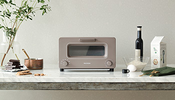 BALMUDA The Toasterに新色「ショコラ」登場、2月4日に予約受付開始