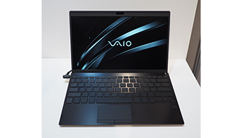 VAIO ノートパソコン Windowsノート ブラック系 出た、全部真っ黒のノートPC「VAIO SX12 ALL BLACK EDITION」無刻印