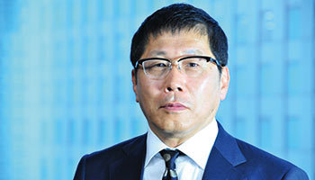 豆蔵ホールディングス 代表取締役会長兼社長 ファウンダー 荻原紀男 n R