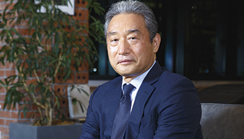 Sapジャパン 代表取締役会長 内田士郎 n R Sapジャパン 代表取締役会長 内田士郎 n R