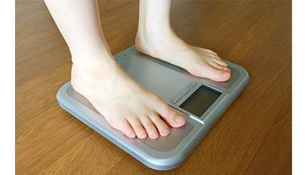 コロナ太りで体重が8kg増、体組成計でダイエットを決心