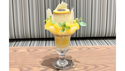 横浜そごう限定マーロウプリン パフェ 北海道フレッシュクリームプリン 湘南ゴールド 店内提供のみ n R