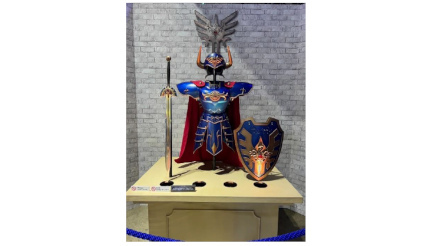 ビックカメラ池袋本店で「ロトの装備」展示、「ドラゴンクエストIII
