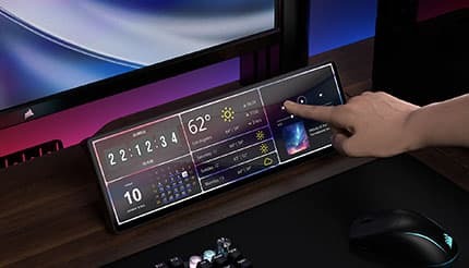 磁石が付いて設置場所自由 CORSAIRの14.5インチ マルチタッチ