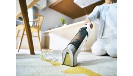 シャープ掃除機能付き2013年製クリーニング済み シャークニンジャ、カーペットやラグのシミを取れる「コードレス