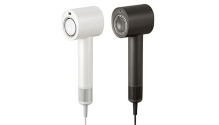 エディオン、ニトリと共同開発した「ナノうるおいミスト美髪ドライヤー