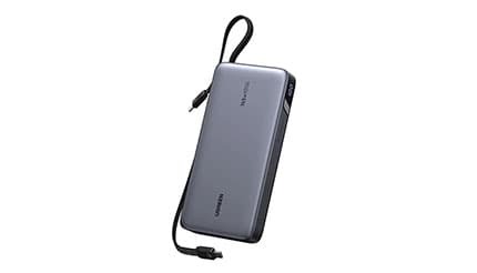 大容量の25000mAh 最大出力は140W UGREENのケーブル内蔵モバイル